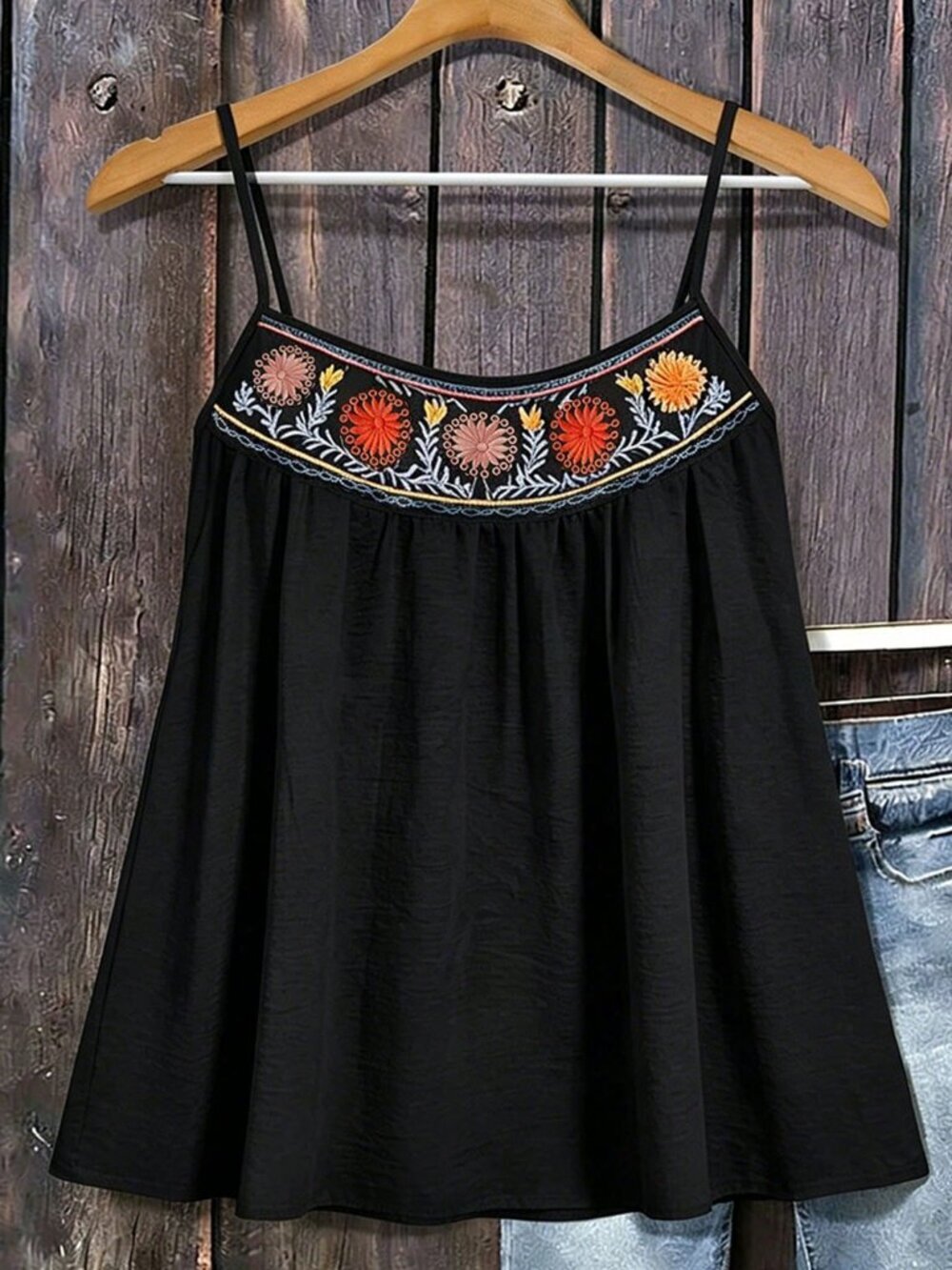 Black Casual Women's Plus Size Floral Print Camisole Tank Top - Picture 3 of 5